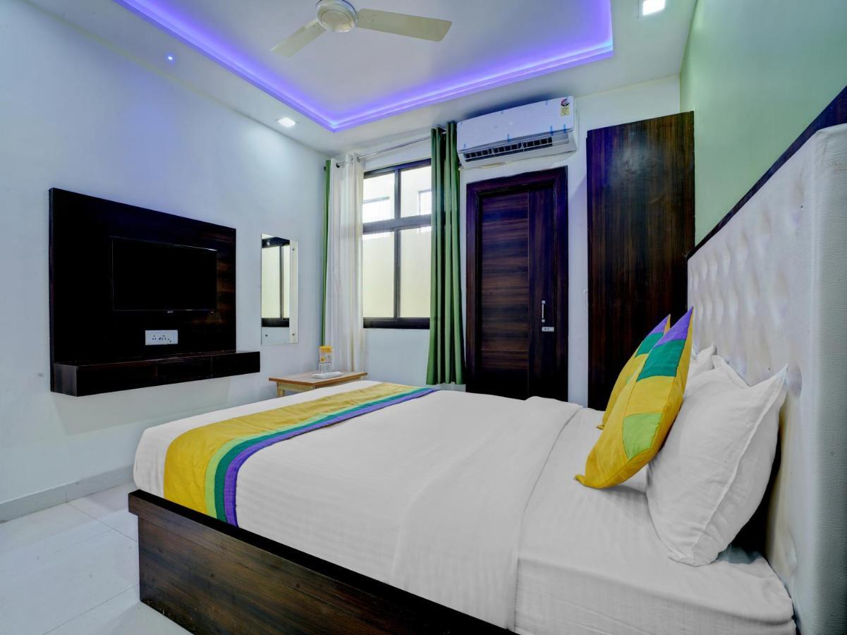 Hotel The Orient Tree, Agra Exterior foto